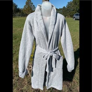 Victoria’s Secret Bath Robe 🌺🥰